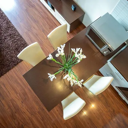 Apartment Manto Atspindziai In The Center Free Parking & Self Check In