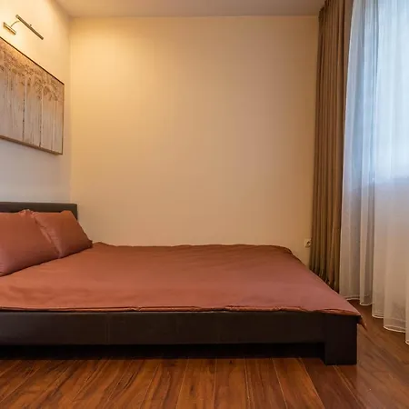 Manto Atspindziai In The Center Free Parking & Self Check In * Klaipeda