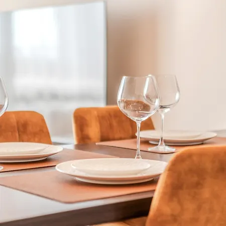 Manto Atspindziai In The Center Free Parking & Self Check In Клайпеда