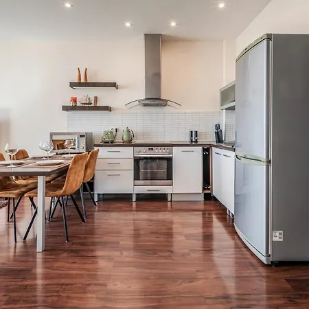 Апартаменты Manto Atspindziai In The Center Free Parking & Self Check In *