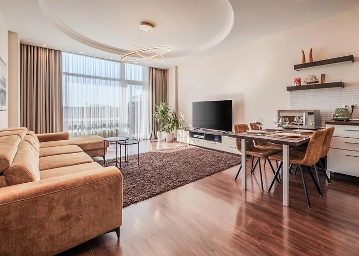 Manto Atspindziai In The Center Free Parking & Self Check In Апартаменты