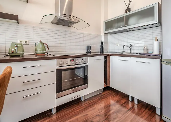 Manto Atspindziai In The Center Free Parking & Self Check In *