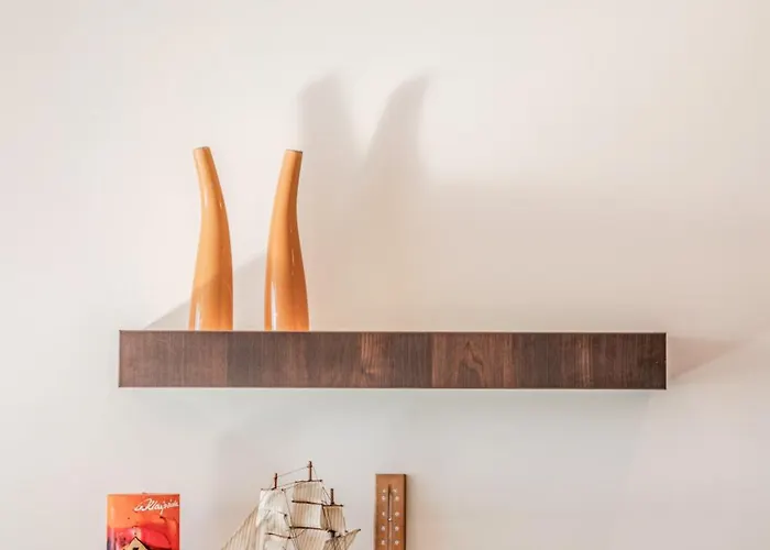 Butas Manto Atspindziai In The Center Free Parking & Self Check In *