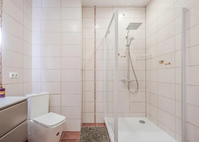 Manto Atspindziai In The Center Free Parking & Self Check In Клайпеда