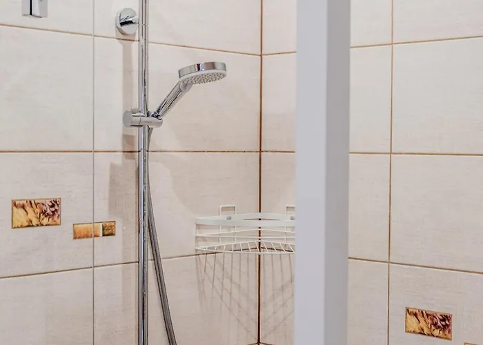 Manto Atspindziai In The Center Free Parking & Self Check In